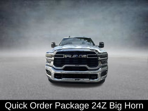 Used 2026 RAM 2500 Big Horn AWD/4WD image 4