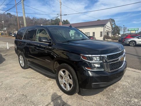 Used 2016 Chevrolet Tahoe LT AWD/4WD image 4