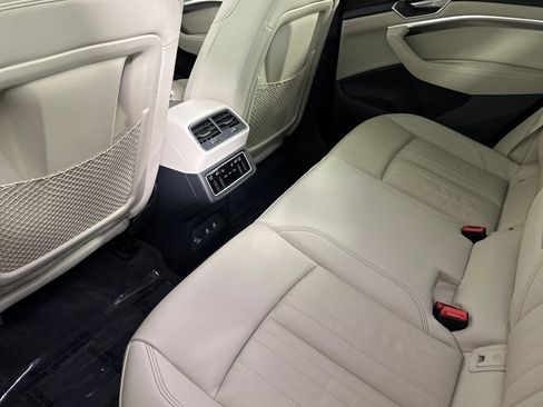 Certified 2023 Audi e-tron Premium w/ Convenience Plus Package AWD/4WD image 11
