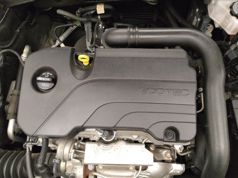 Used 2024 Chevrolet Malibu LT FWD image 30