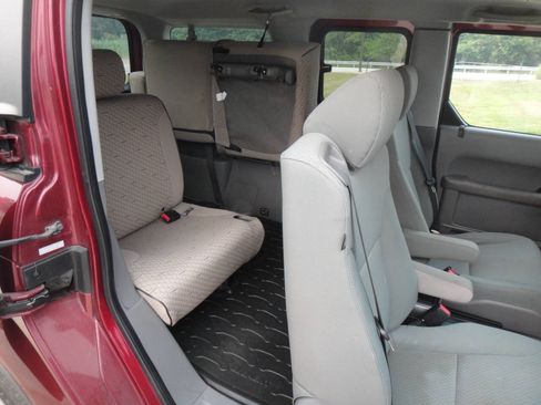 Used 2010 Honda Element EX image 16