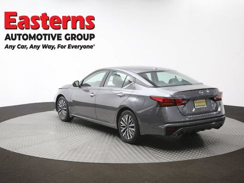 Used 2023 Nissan Altima 2.5 SV w/ SV Premium Package FWD image 64