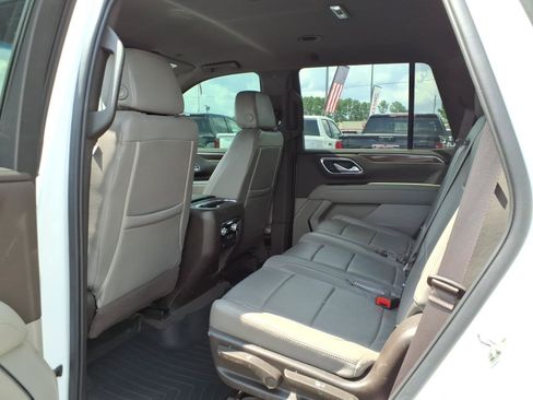 Used 2022 GMC Yukon SLE AWD/4WD image 23