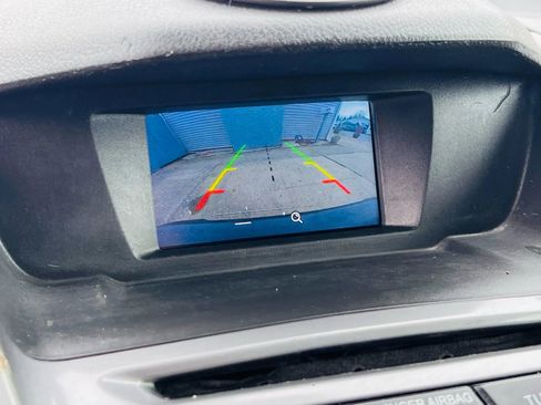 Used 2017 Ford Transit Connect XLT image 28