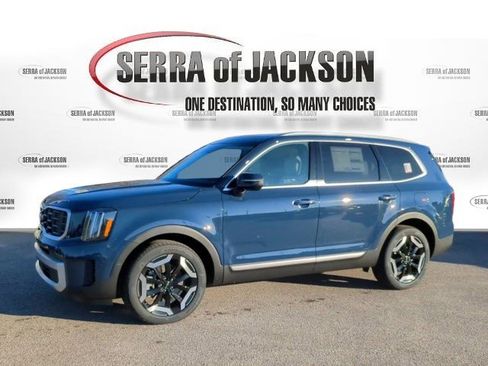 Certified 2024 Kia Telluride S w/ S Sunroof Package FWD image 4