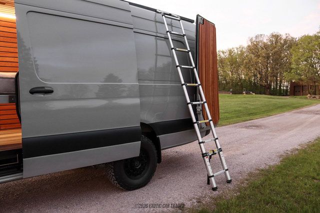 Used 2023 Mercedes-Benz Sprinter 2500 image 55