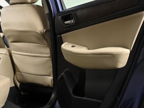 Used 2016 Subaru Outback 2.5i Limited image 30