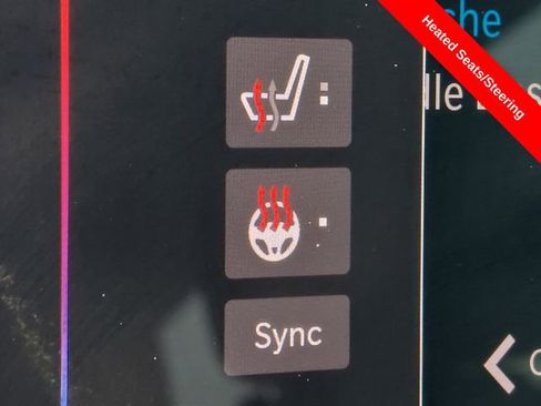 Used 2023 Chrysler Pacifica Touring image 13