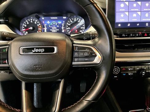 Used 2022 Jeep Compass Limited AWD/4WD image 25