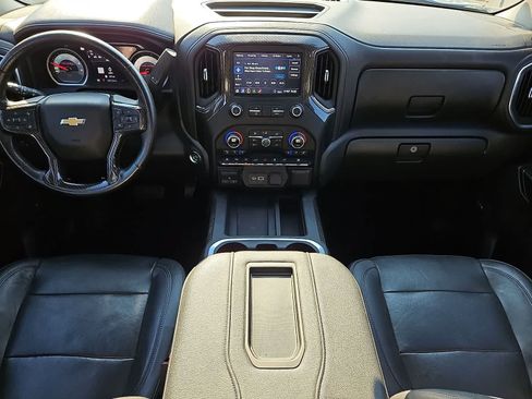 Used 2020 Chevrolet Silverado 1500 LTZ w/ LTZ Plus Package AWD/4WD image 27