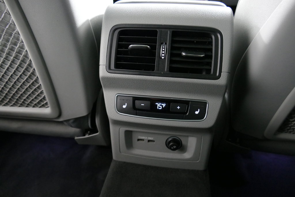 Used 2023 Audi Q5 Prestige AWD/4WD image 30