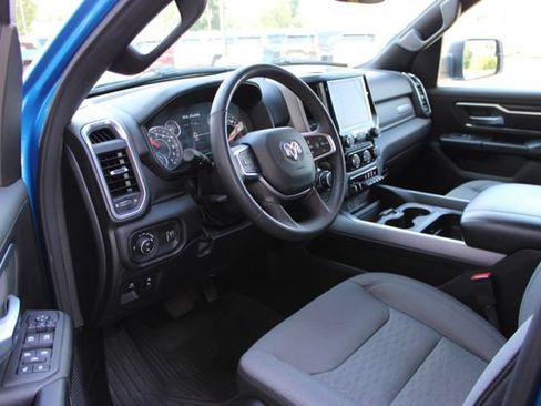 Used 2025 RAM 1500 Big Horn AWD/4WD image 14