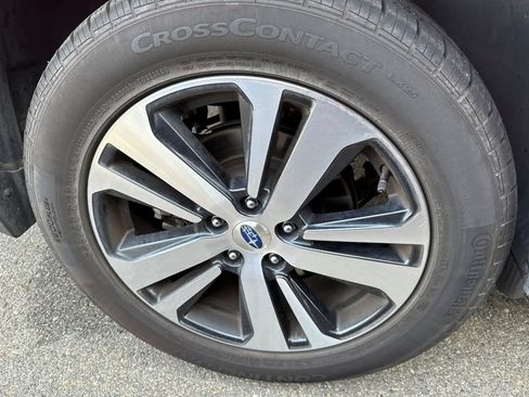 Used 2019 Subaru Outback 2.5i Limited image 14