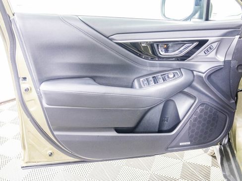 Used 2022 Subaru Outback Limited XT image 36