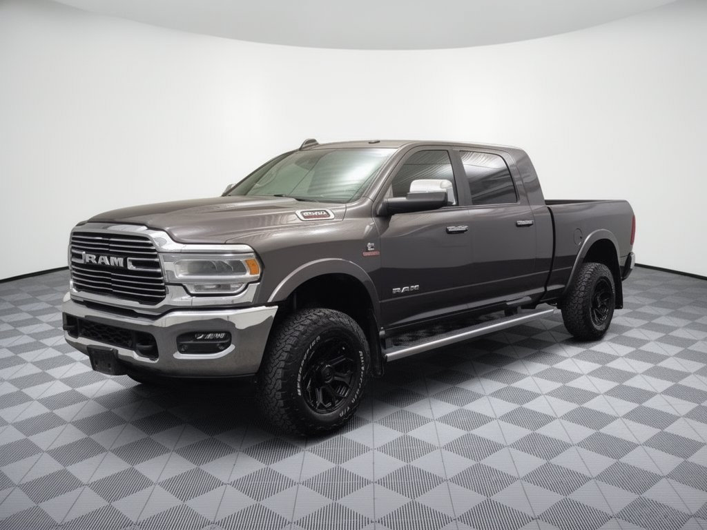 Used 2020 RAM 2500 Laramie AWD/4WD image 1