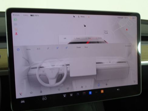 Used 2023 Tesla Model Y Long Range image 34