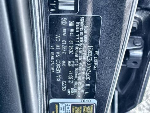 Used 2024 Kia Forte LXS FWD image 29