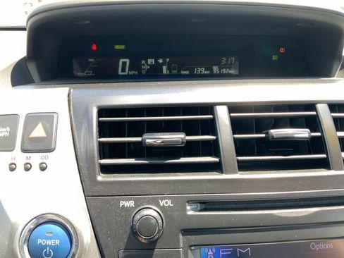 Used 2013 Toyota Prius V Three FWD image 22