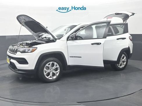 Used 2024 Jeep Compass Sport AWD/4WD image 37