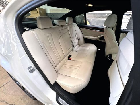 Used 2023 BMW 540i w/ M Sport Package RWD image 28