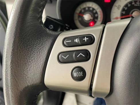 Used 2014 Toyota FJ Cruiser Base image 12