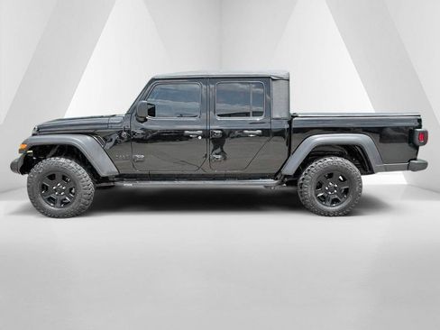 Used 2021 Jeep Gladiator Sport AWD/4WD image 4