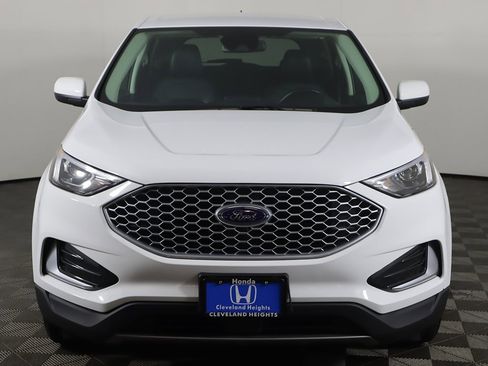 Used 2024 Ford Edge SEL image 11