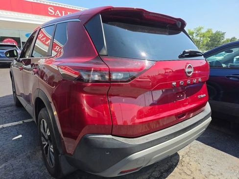 Used 2023 Nissan Rogue SV AWD/4WD image 3