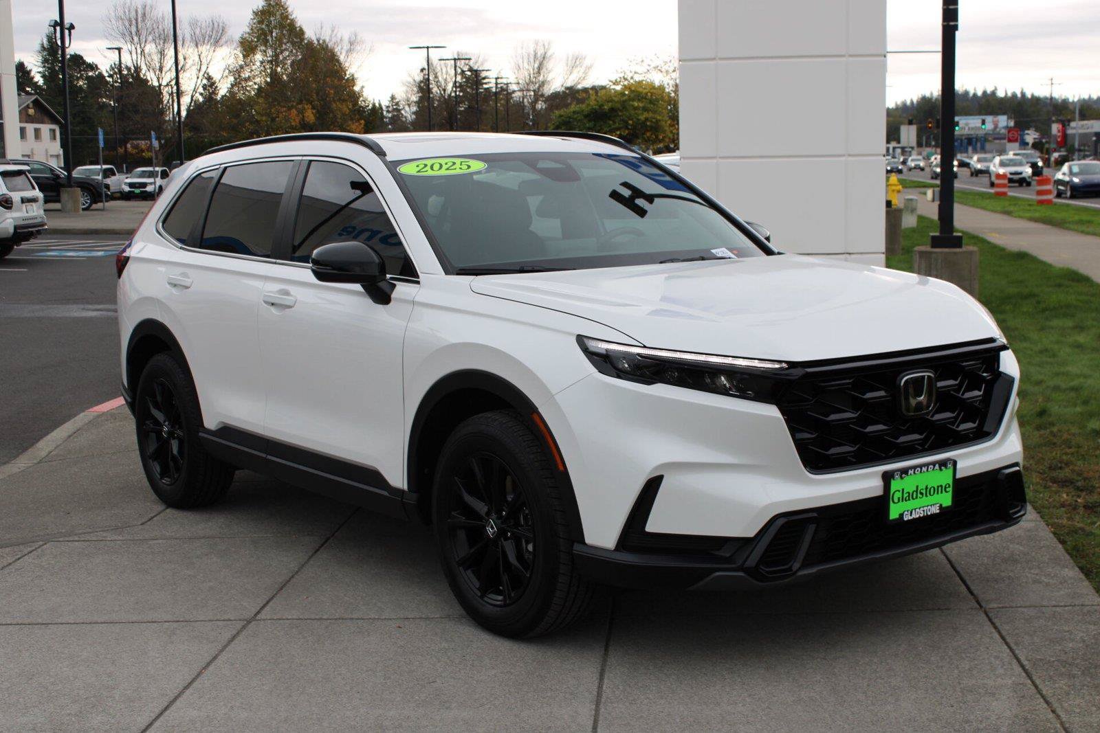 Used 2025 Honda CR-V Sport image 7