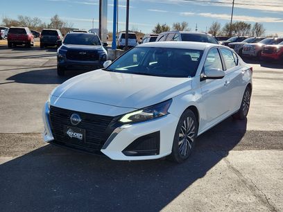 Used 2023 Nissan Altima 2.5 SV
