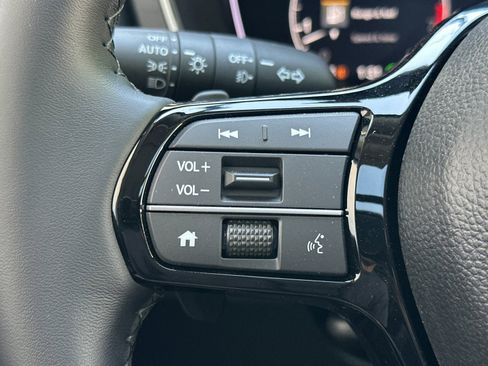 New 2025 Honda Pilot Touring image 29