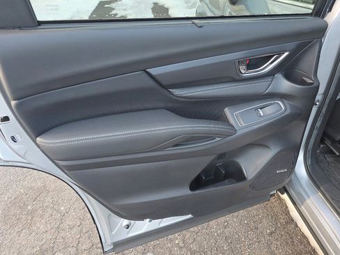 Certified 2023 Subaru Ascent Limited w/ Technology Package image 30