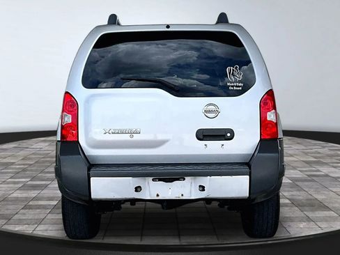 Used 2012 Nissan Xterra X RWD image 5
