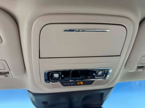 Used 2022 Lincoln Corsair AWD w/ Equipment Group 101A image 31