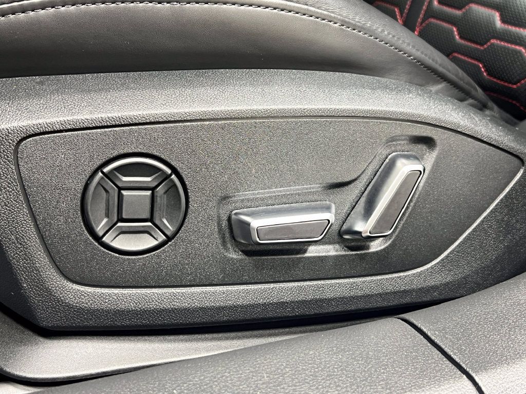 Used 2021 Audi RS 7 Sportback AWD/4WD image 18