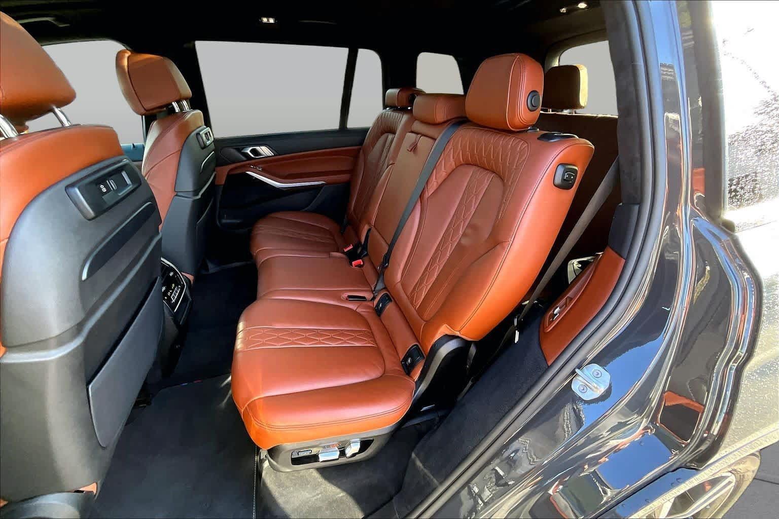 Used 2021 BMW X7 xDrive40i AWD/4WD image 21