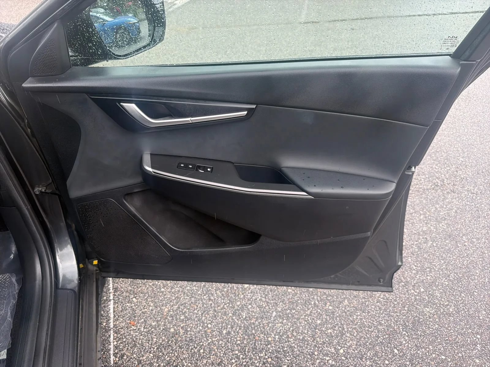 Used 2024 Kia EV6 Light RWD image 22