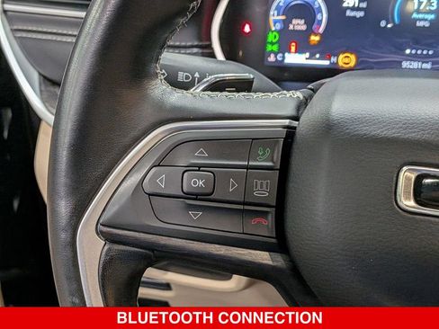 Used 2021 Jeep Grand Cherokee L Limited w/ Luxury Tech Group II AWD/4WD image 17