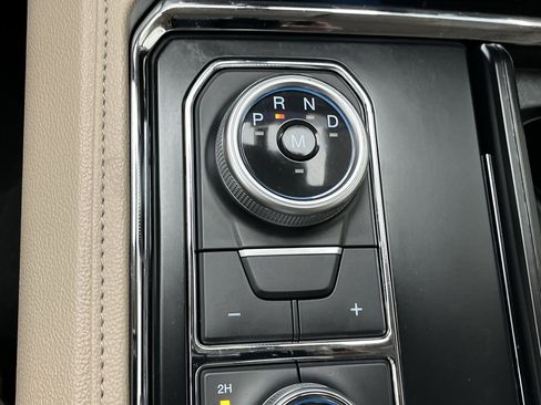 Certified 2024 Ford Expedition XLT AWD/4WD image 26