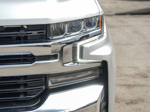 Used 2021 Chevrolet Silverado 1500 LT w/ Z71 Off-Road Package AWD/4WD image 8