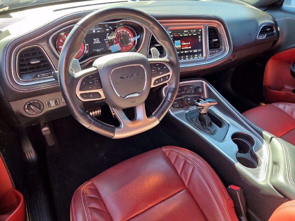 Used 2022 Dodge Challenger SRT Hellcat RWD image 15