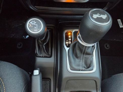 Used 2026 Jeep Wrangler Sport S image 25