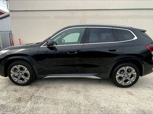 Used 2025 BMW X1 xDrive28i w/ Convenience Package image 4
