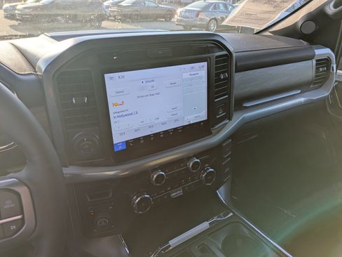 Certified 2025 Ford F150 Lariat w/ Equipment Group 501A Mid image 20