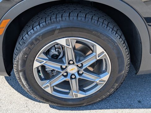 Used 2024 Chevrolet Blazer LT w/ Convenience Package FWD image 27