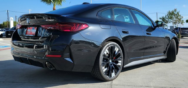 New 2026 BMW 430i w/ M Sport Package RWD image 7