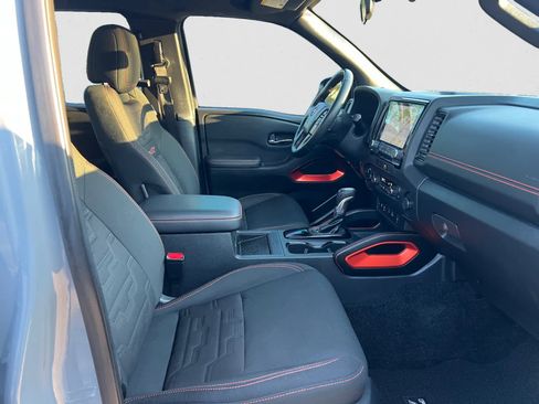 Certified 2023 Nissan Frontier PRO-4X w/ Pro Convenience Package image 16