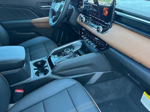 New 2026 GMC Canyon AT4 image 17