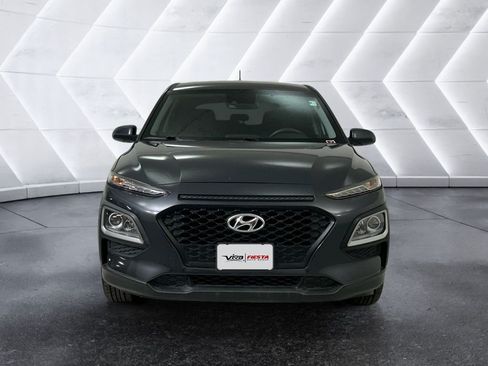 Used 2020 Hyundai Kona SE FWD image 2
