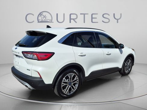 Used 2020 Ford Escape SEL FWD image 5